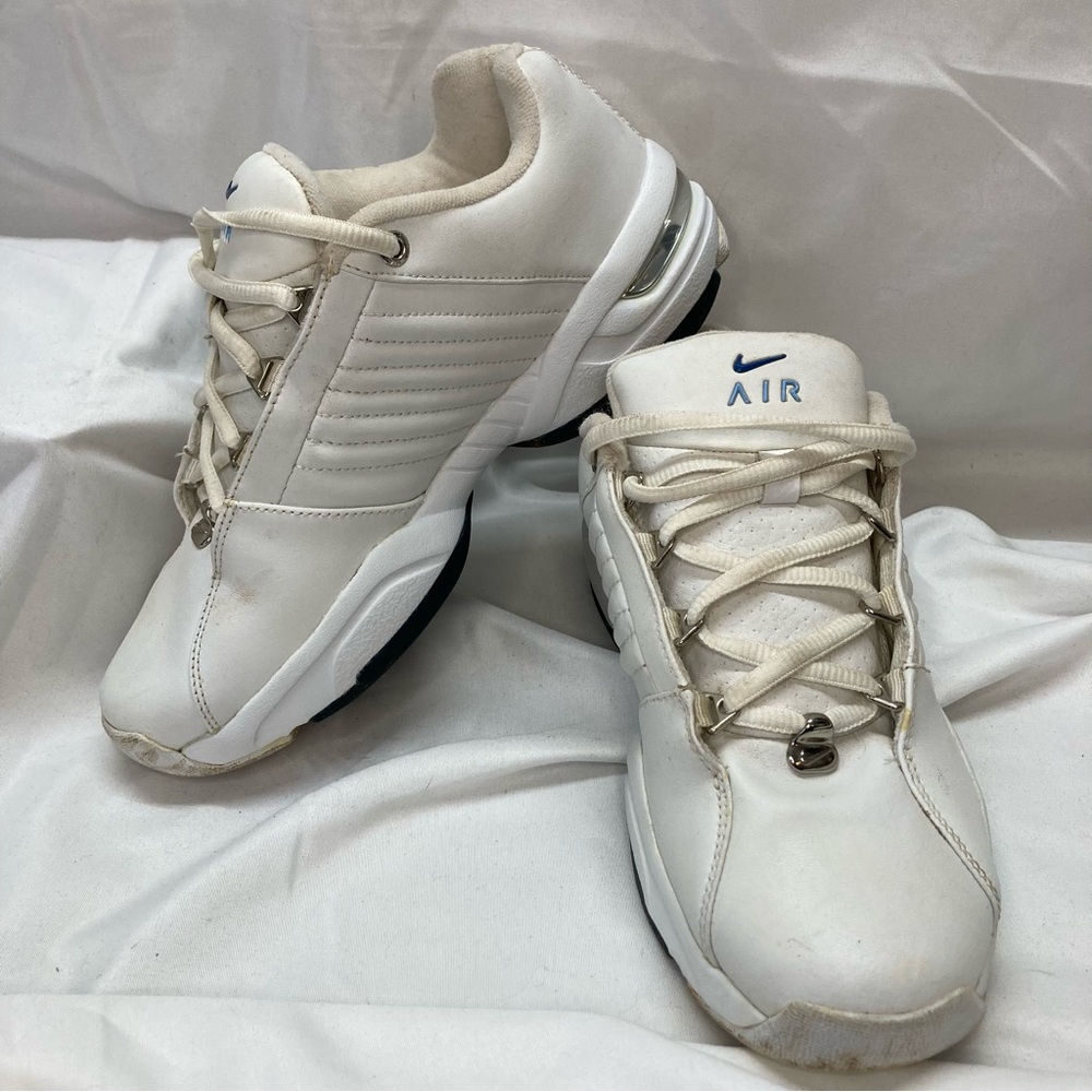Nike Air Womens Training Leather Running Shoes Size 8 (39) White & Blue.